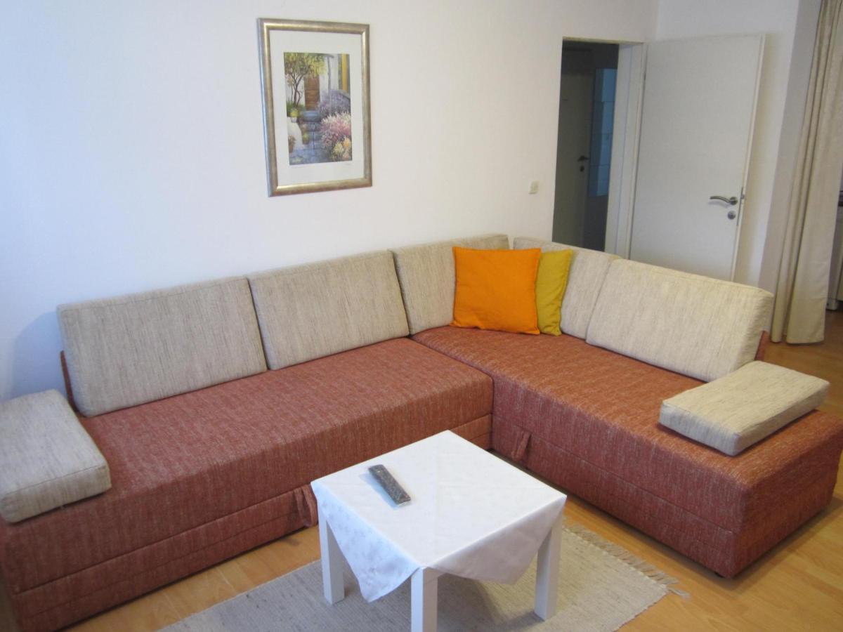 Apartma Tim *